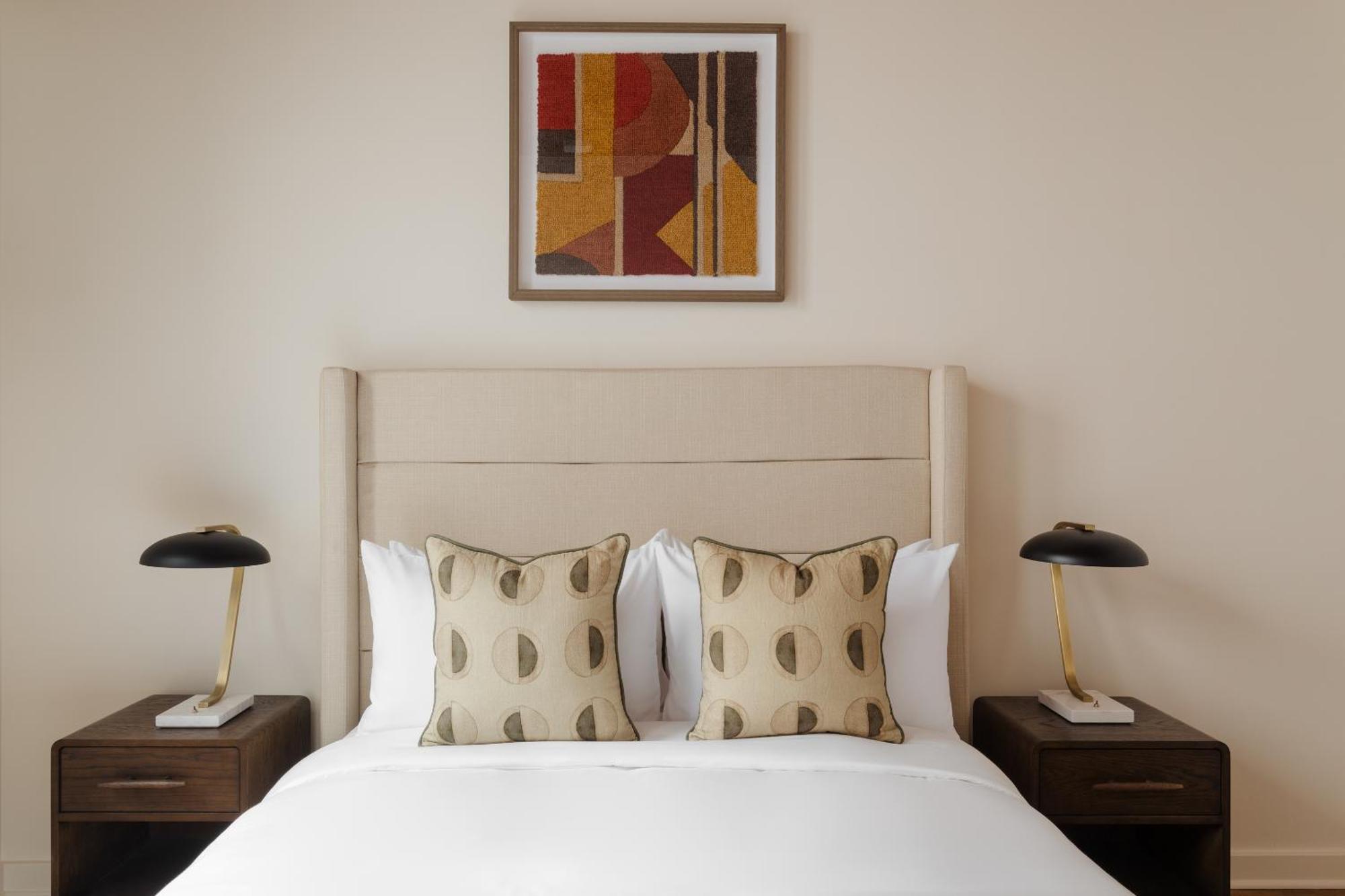 Found Hotel Chicago River North Экстерьер фото